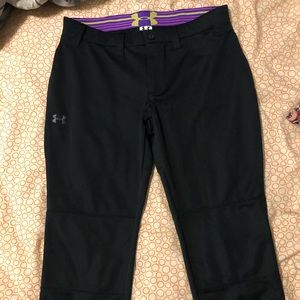 Under Armour Women’s Softball Pants size medium